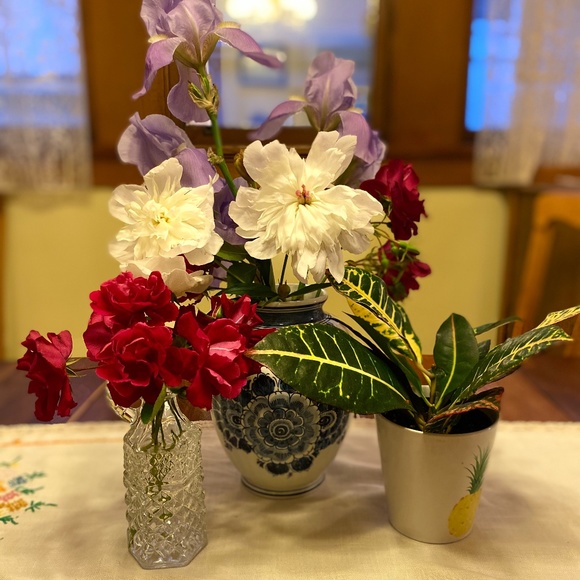 Meet your Posher, Jill - Picture 1 of 2